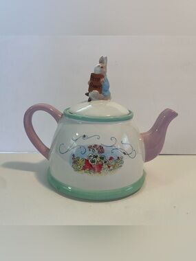Vintage Peter Rabbit Teapot Beatrix Potter Whimsy Cottagecore Fairytales Decor